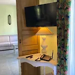 דירה Mes A Moi In - De Charme - Baignoire Balneo Pézenas