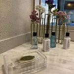 Mes A Moi In - De Charme - Baignoire Balneo * Pézenas