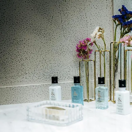 Mes A Moi In - De Charme - Baignoire Balneo