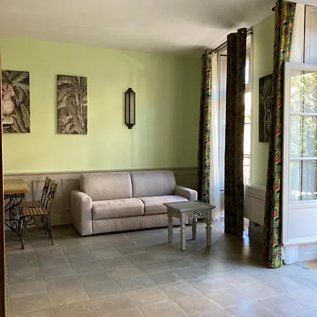 Apartment Mes A Moi In - De Charme - Baignoire Balneo *