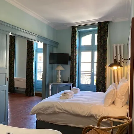 Apartment Mes A Moi In - De Charme - Baignoire Balneo *