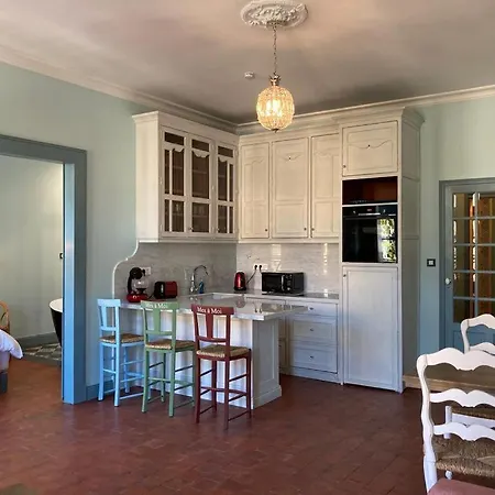 Mes A Moi In - De Charme - Baignoire Balneo Apartment Pezenas