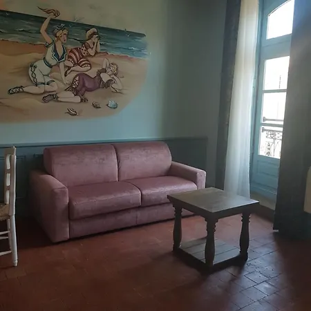 Apartment Mes A Moi In - De Charme - Baignoire Balneo Pezenas