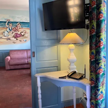Mes A Moi In - De Charme - Baignoire Balneo Apartment