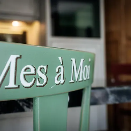Mes A Moi In - De Charme - Baignoire Balneo Apartment *