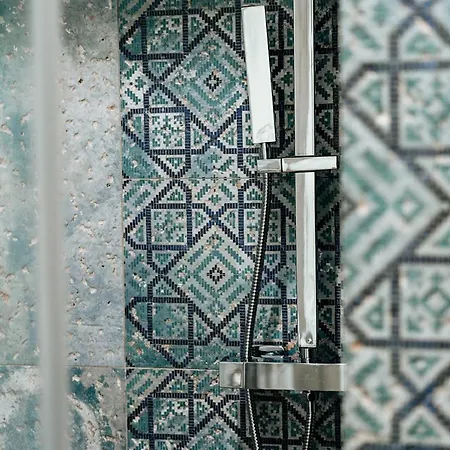 Mes A Moi In - De Charme - Baignoire Balneo * Pezenas