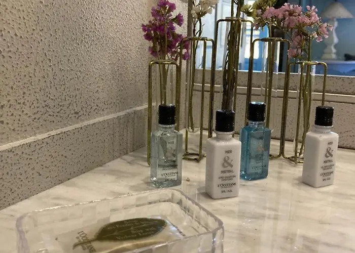Mes A Moi In - De Charme - Baignoire Balneo * Pézenas