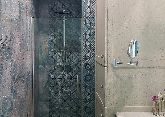 Mes A Moi In - De Charme - Baignoire Balneo Apartmán Pézenas